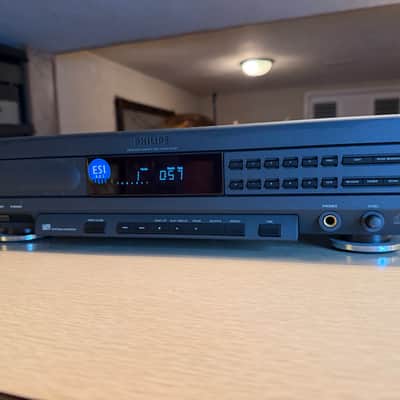 Vintage Philips CD-921 900 Series CD Player Tested Working *READ* A Bit Finicky image 3