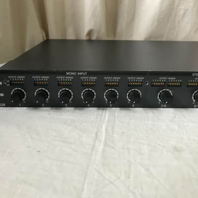 Roland FM-186 Microphone Line Mixer 18CH 6BUS MIC Line MIXER image 4