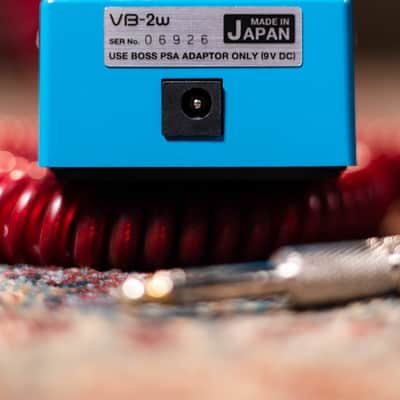 Boss VB-2w Waza Craft Vibrato Guitar Effects Pedal image 7
