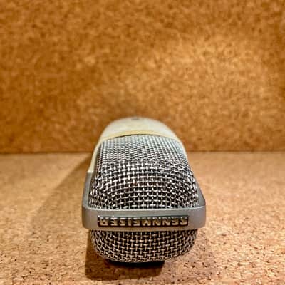 Sennheiser MD 421-2 Cardioid Dynamic Microphone – 1960s – Warranty image 2