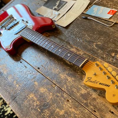 Fender Japan Rare 1997 CIJ 1966 Reissue Mustang Rare Factory Candy Apple Red Japan image 6