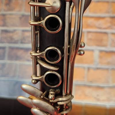 Armstrong 4001 Bb Clarinet Black Wood Grain w/ Carrying Case Just Serviced image 4
