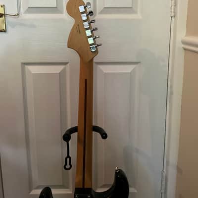 Fender Stratocaster Special HSS 2015 - Black/Maple Neck image 6