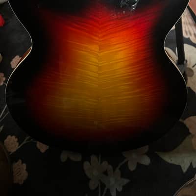 Univox 335 Late 60s - Tobacco Burst image 3