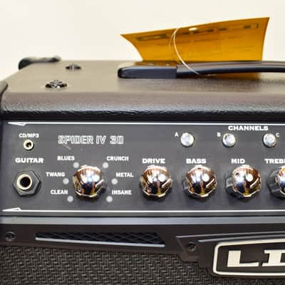 Line 6 Spider IV 30 30-Watt 1x12" Digital Modeling Guitar Combo Amp imagen 4
