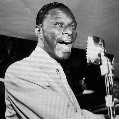 Vintage 1950's Shure 51 dynamic omni-directional microphone multi Z w cable Nat King Cole image 3