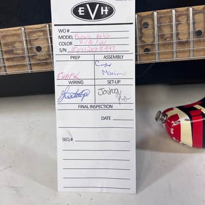 EVH Striped Series Frankie 2020 - Present - Red / White / Black Stripes Relic image 2