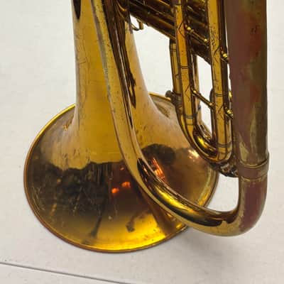 King 1124 Ultimate Marching Baritone Bb Brass Horn w/ Original Case & Accessories – Plays Great image 16