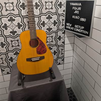 1970's made Vintage Acoustic Guitar Yamaha FG-130 GREEN Label Made