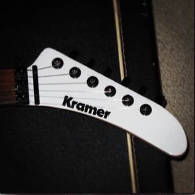 Kramer Baretta (Holy Grail) 1983 White image 2