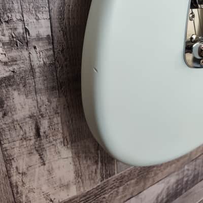 Fender American Performer Mustang with Rosewood Fretboard 2022 - Satin Sonic Blue image 6