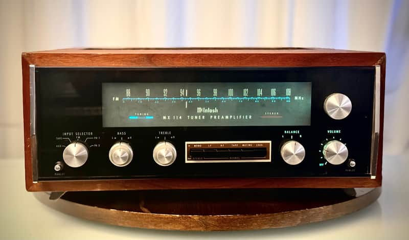 πΆβ¨ McIntosh MX114 FM Stereo Tuner Preamplifier w/ Original Walnut Cabinet β Serviced, Excellent Glass, Tested Working image 1