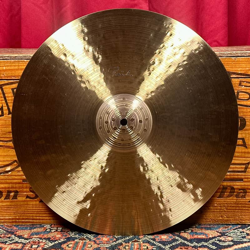 16" Paiste Signature Traditionals Thin Crash Cymbal 962g *Video* image 1