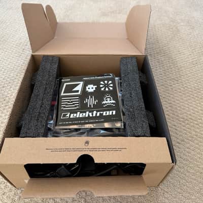 Elektron Syntakt 12 Track Drum Computer & Synthesizer 2022- Present - Black image 4