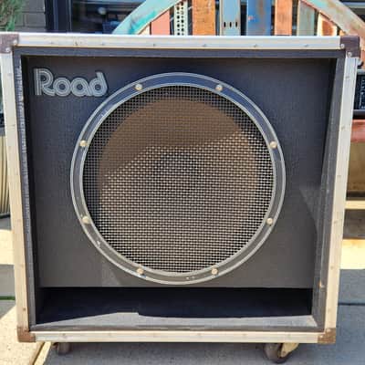 Road 1x18" Bass Cabinet image 1