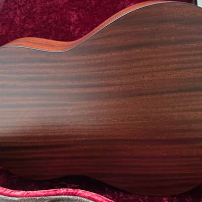 Taylor 317e Grand Pacific USA BRAND NEW! V-Class American Dreadnaught Natural Spruce Flame Mahogany Acoustic-Electric Limited Model Guitar with Custom Paisley Hard Case image 10