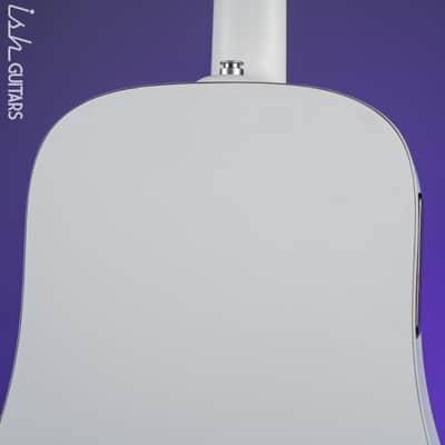 Lava Music Blue Lava Touch Smart Acoustic Guitar Sail White w/ Lite Bag Demo image 9