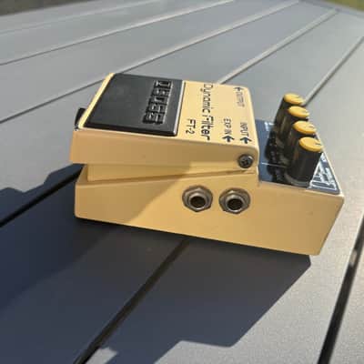 Boss FT-2 Dynamic Filter (Black Label) 1986 - 1989 - Yellow image 2