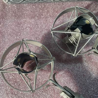 Neumann EA 21 PAIR SHOCK MOUNT VINTAGE ORIGINAL image 9