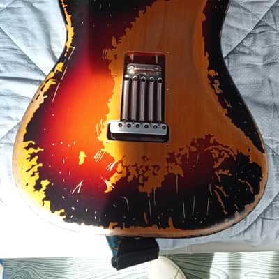 Fender Mike McCready Signature Stratocaster 2023 - Present - 3-Color Sunburst Relic image 6