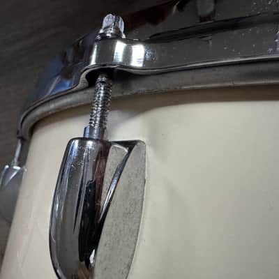 Gretsch Vintage Early 80s 13x15 (15 Diameter) Tom Floor Tom White Nitron Jasper Shell Excellent Condition image 11