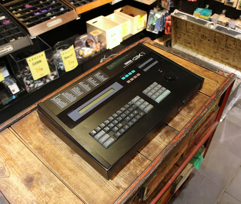 Yamaha QX1 1984 - Black image 1