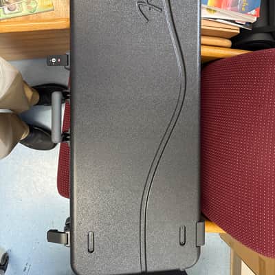 Fender American Ultra II Meteora with Maple Fretboard 2024 - Present - Avalanche image 11