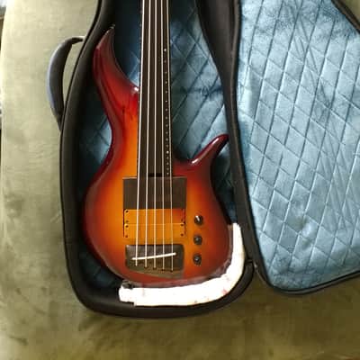 F Bass BNF5 1997 Autumn Burst image 16