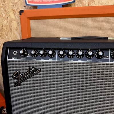 Vintage 1990s Fender Twin Amp Blackface 2x12 Valve Amplifier Combo w/ Footswitch image 4