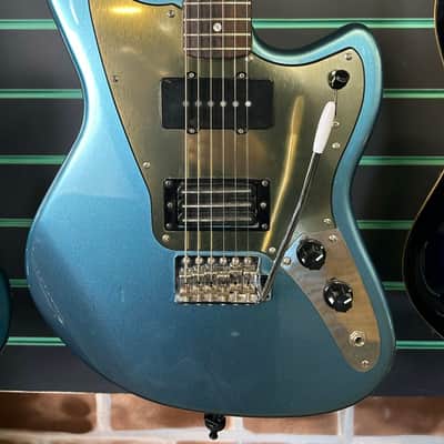 Fender Modern Player Marauder Lake Placid Blue 2011 Electric Guitar image 4