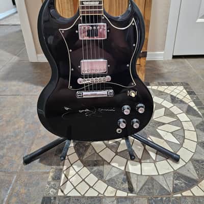 Gibson SG signed by Tony Iommi 1997 - Gloss Black image 2