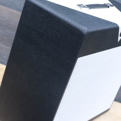 Divided by 13 1x12F Cab Open-Back Design Celestion G12H 16-Ohm Guitar Cabinet image 11