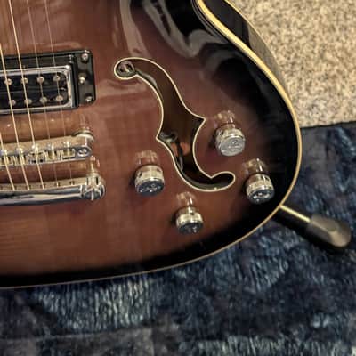 Hagstrom VIDLXBARI-CBB Viking Deluxe Baritone 2010s - Cosmic Black Burst COMES WITH CASE AND ACCESSORIES image 6