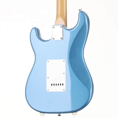 Squier by Fender Classic Vibe 60s Stratocaster with Laurel Fingerboard, Lake Placid Blue Squier [ISSK25002698] (08/03) image 5