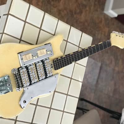 Teisco SS4L 1960's Factory White image 1