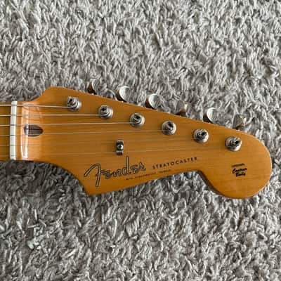 Fender Classic Series ‘50s Stratocaster 2011 MIM Sunburst Maple Fretboard Guitar image 5