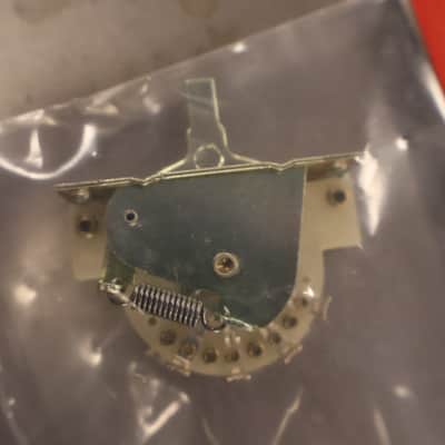 Fender Pure Vintage 5-Position Pickup Selector Switch with Mounting Hardware image 2