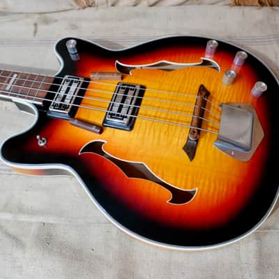 National  N-850 Bass Guitar 1968 - Sunburst image 13