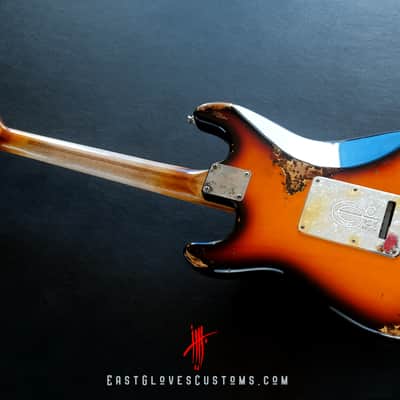Fender Stratocaster 50th Anniversary Deluxe Series Sunburst Paisley/Pelham Blue Heavy Relic image 8