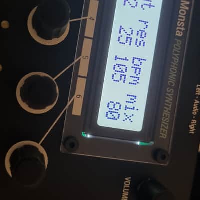 Audiothingies MicroMonsta 1 synth image 2