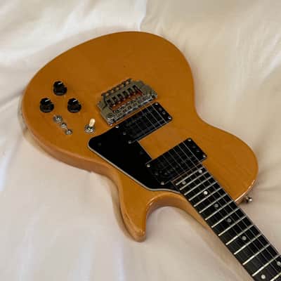 Vintage 1979 Carvin CM130 Single Cut, Les Paul Shape Guitar,  Natural, Made in USA - Free Pro Setup image 4