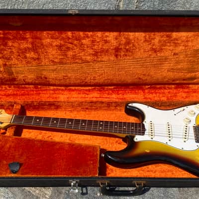Fender Stratocaster 1965 - Sunburst image 22