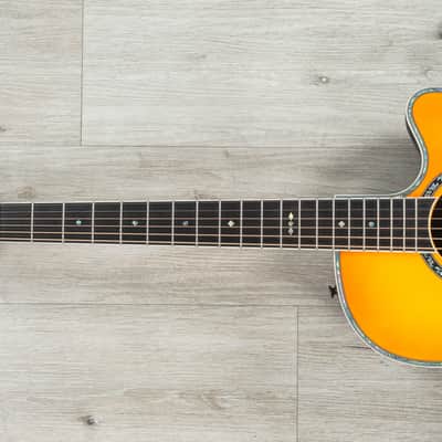 Mint Ovation Pro Series 2762BL-HB-G Deep Contour Acoustic-Electric Guitar, Solid AAA Spruce, Honey Burst image 8
