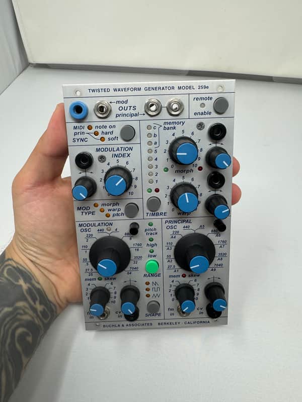 Buchla 259e Twisted Waveform Generator