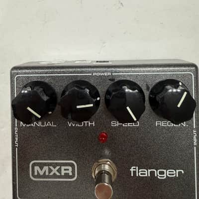 MXR Dunlop M-117R Flanger Analog Reissue 18v Guitar Effect Pedal *READ* image 2
