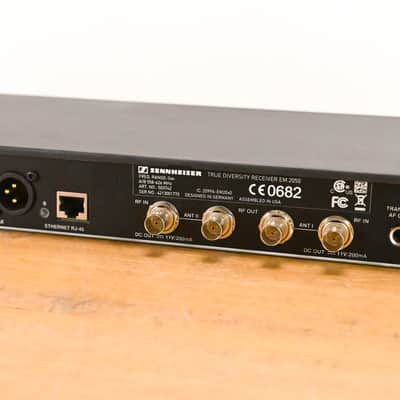 Sennheiser EM 2050 Dual Wireless Receiver - 558-626 MHz CG012PZ image 8