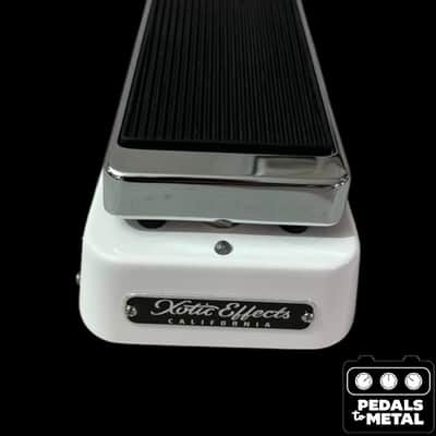 Xotic XW-1 Wah 2010s - White - X18695 image 3