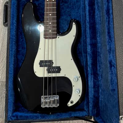 vintage 1985/1986 fender precision bass, original, E Series, japan