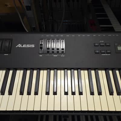 Alesis QS8 1996 - Local Pickup Only image 2