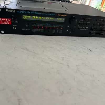 Roland JV-1080 64-Voice Synthesizer Module 1994 - 2001 - Black